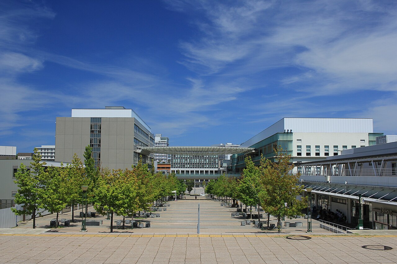 九州大学 伊都キャンパス(写真:新幹線/Wikimedia Commons、CC BY-SA 4.0)